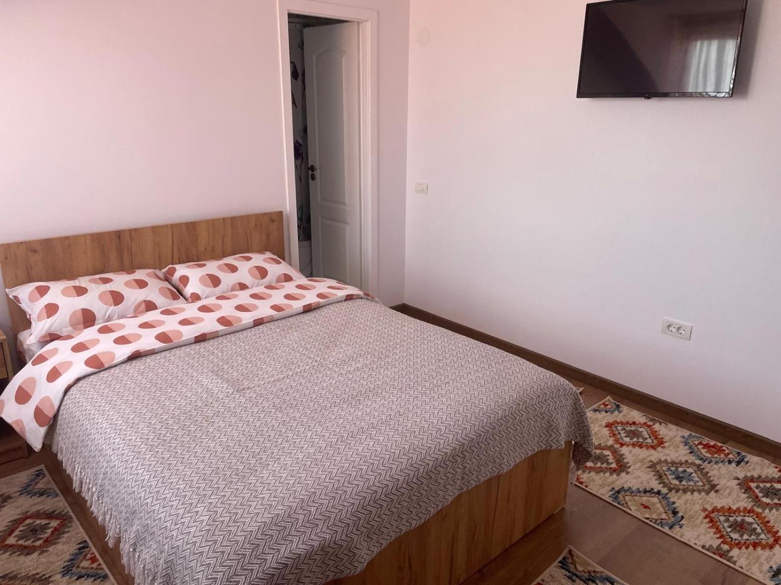 Отель Casa Bunicilor Nucsoara  Экстерьер фото